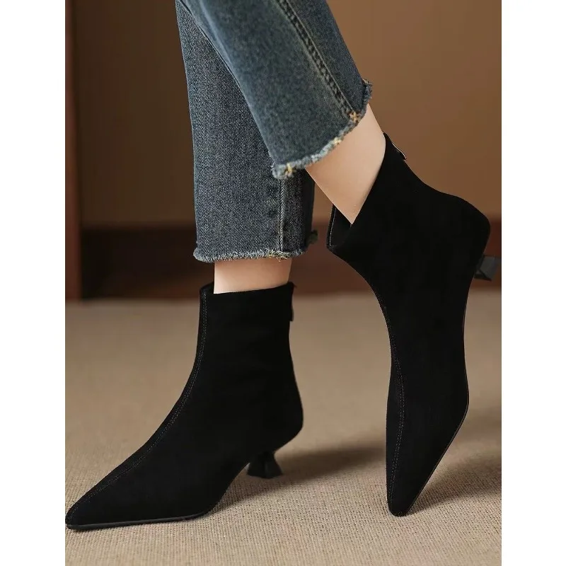 Booties Fall 2025 New Skinny Boots Pointed Toe Stiletto Heel French Pointed Toe Scrub Leather Boots for Women