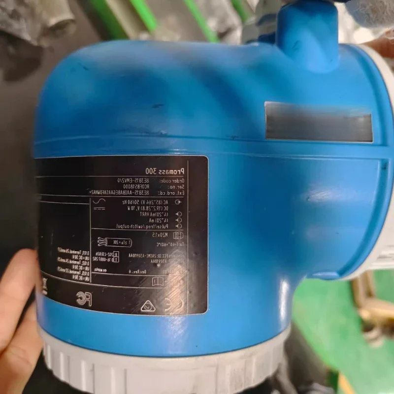 

300 Mass Flowmeter 0.15 Class DN15mm