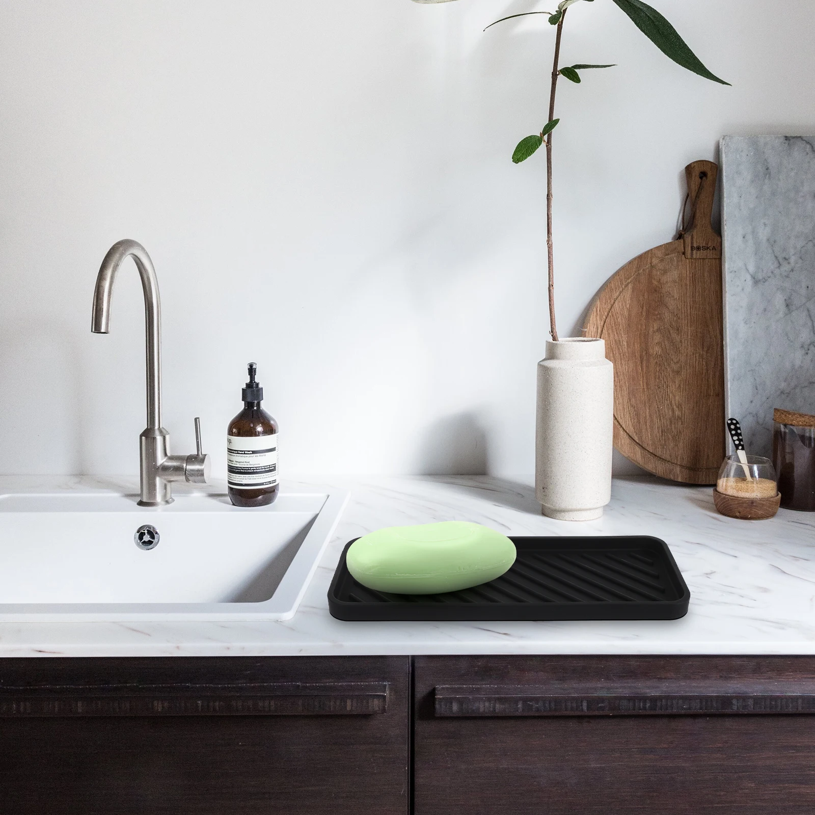 

2pcs Silicone Soap Holder Strip Design Non-Slip Soap Dish For Bathroom Shower Sink Storage Tray Multifunctional