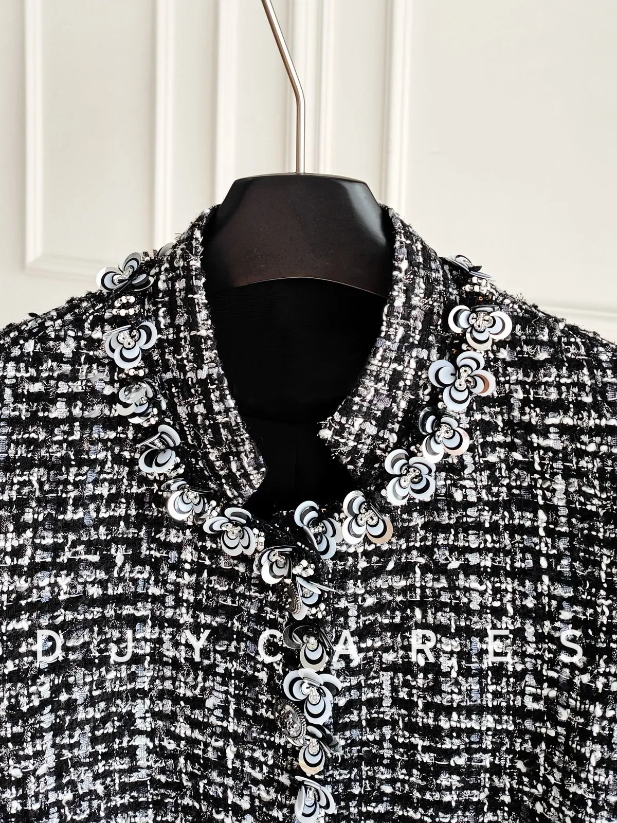 New Exquisite stand up collar sequin embellishment floral coat commuter top big size