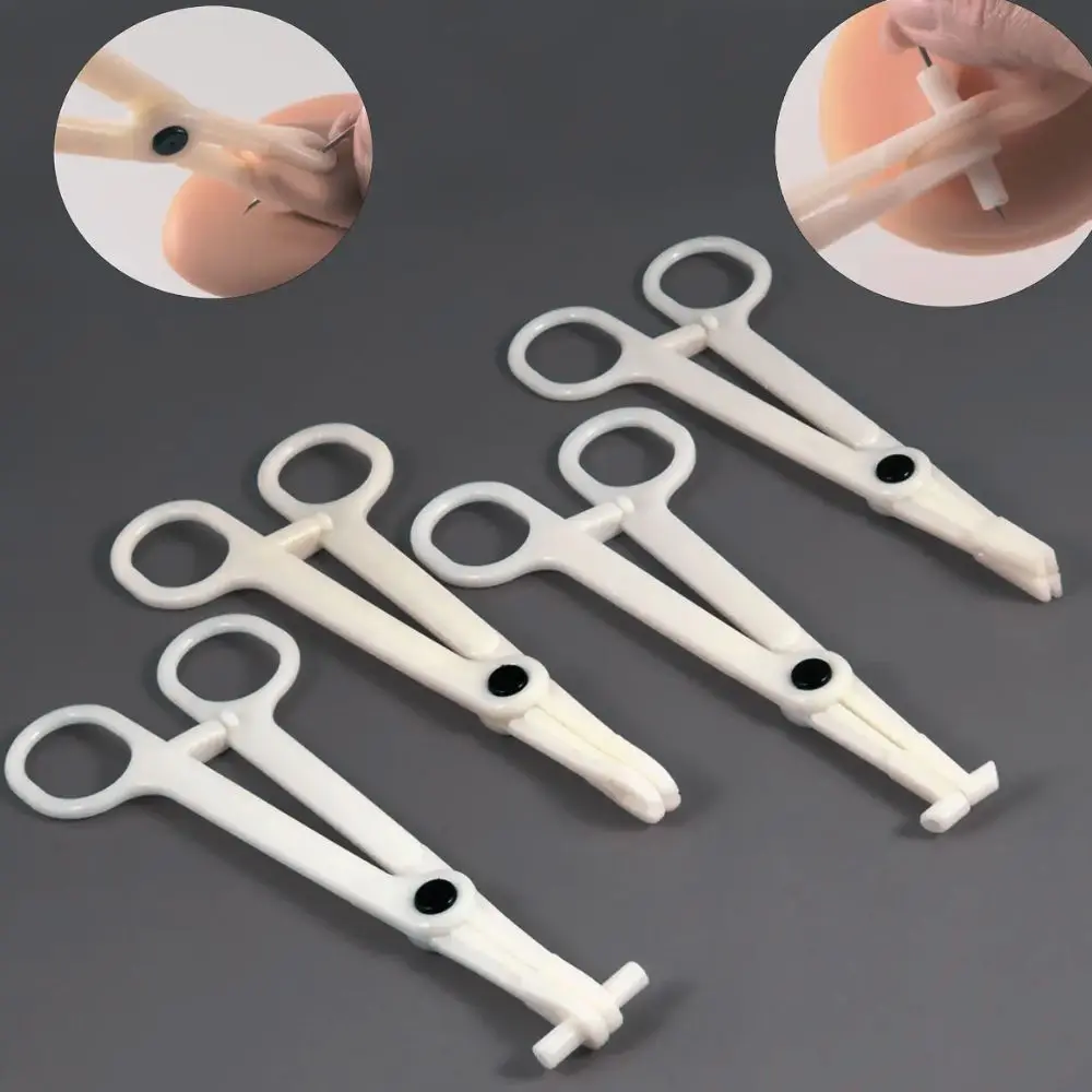 

Disposable Piercing Clamps 1pcs Disposable Piercing Forceps Piercing Clamps Professional Septum Forceps Clamps Plastic Piercing