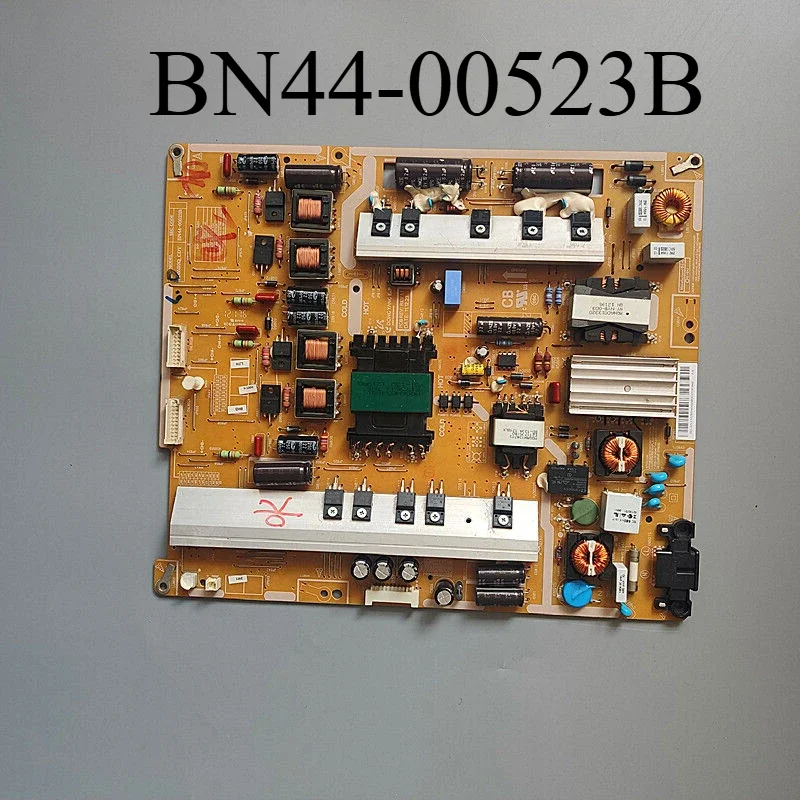 

Плата питания BN44-00523B PD55B2Q_CDY предназначена для телевизоров UE55ES8090S UN55ES7003F UN55ES7100F UN55ES7150F UN55ES7500F UN55ES7550F.