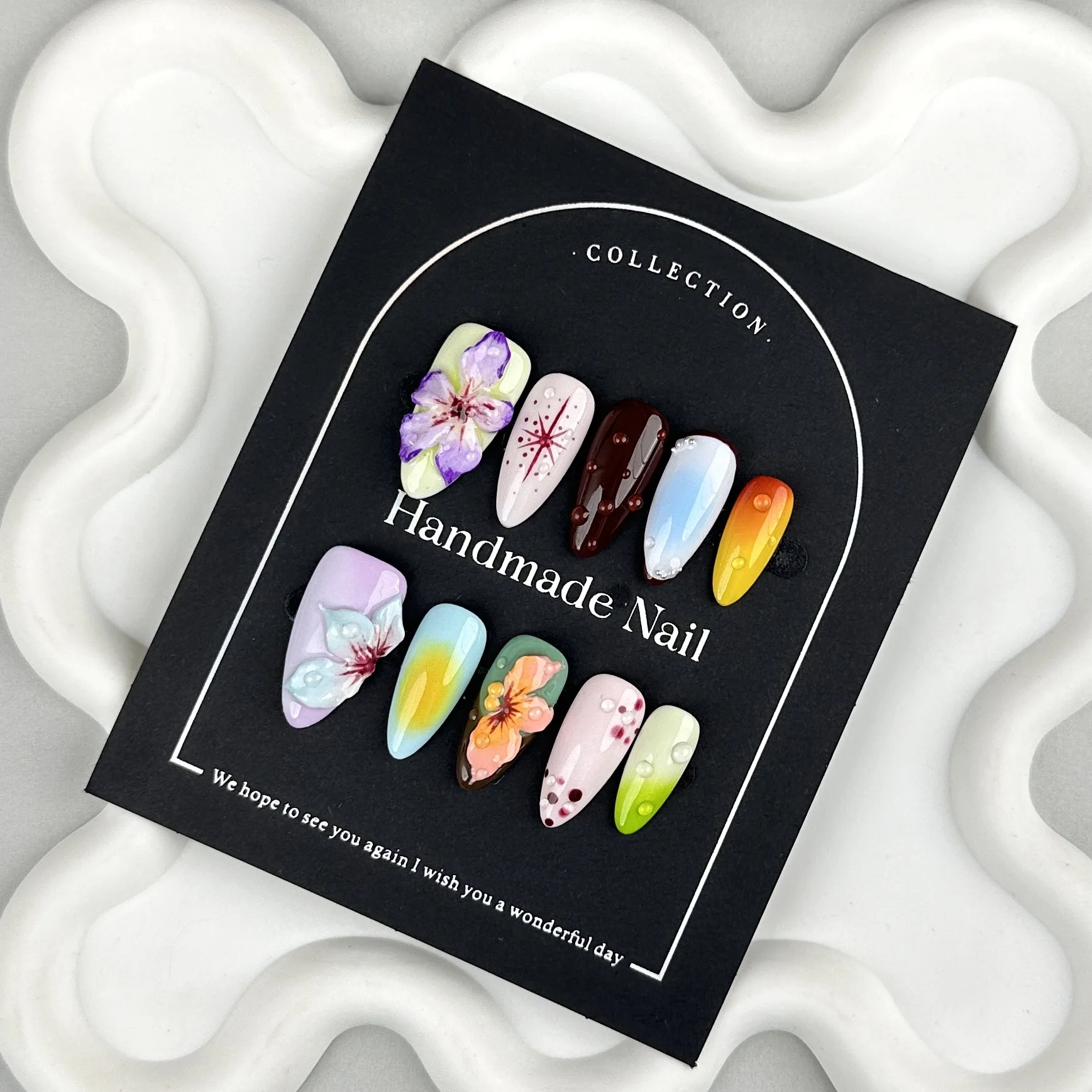 Imprensa artesanal em unhas 3d mão esculpida flores design unhas falsas wearable cobertura completa especiarias meninas em forma de amêndoa dicas de unhas falsas