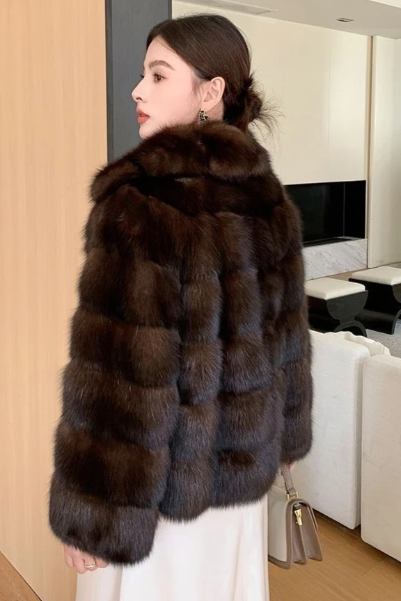 Cappotto in pelliccia finta da donna autunno/inverno 2026 Cappotto intero in pelliccia sciolta