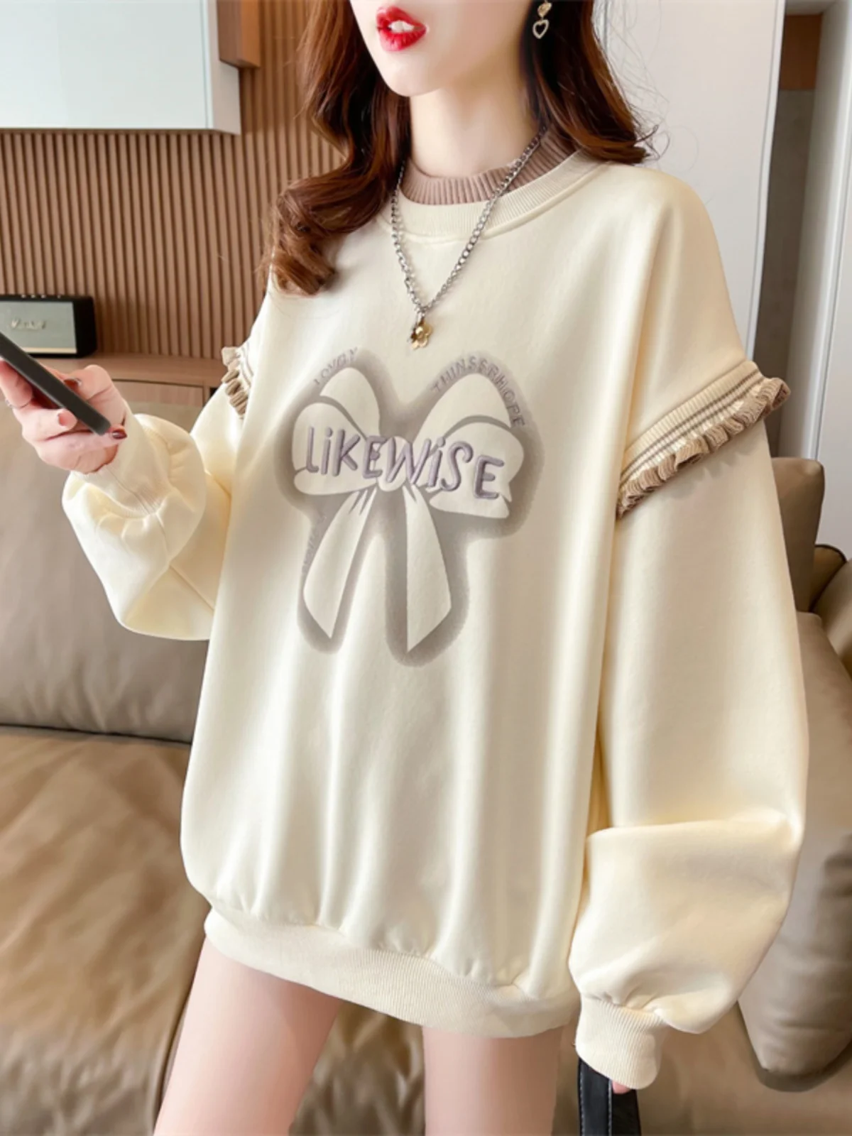 เสื้อสเวตเชิ้ตผู้หญิง เสื้อสเวตเชิ้ตผู้ใหญ่ สีกลาง ผ้าฟล็อค ทนทานต่อการใช้งาน สไตล์ลำลอง สนุกสนาน สไตล์สตรีท สไตล์เรียบง่าย สีเบจ