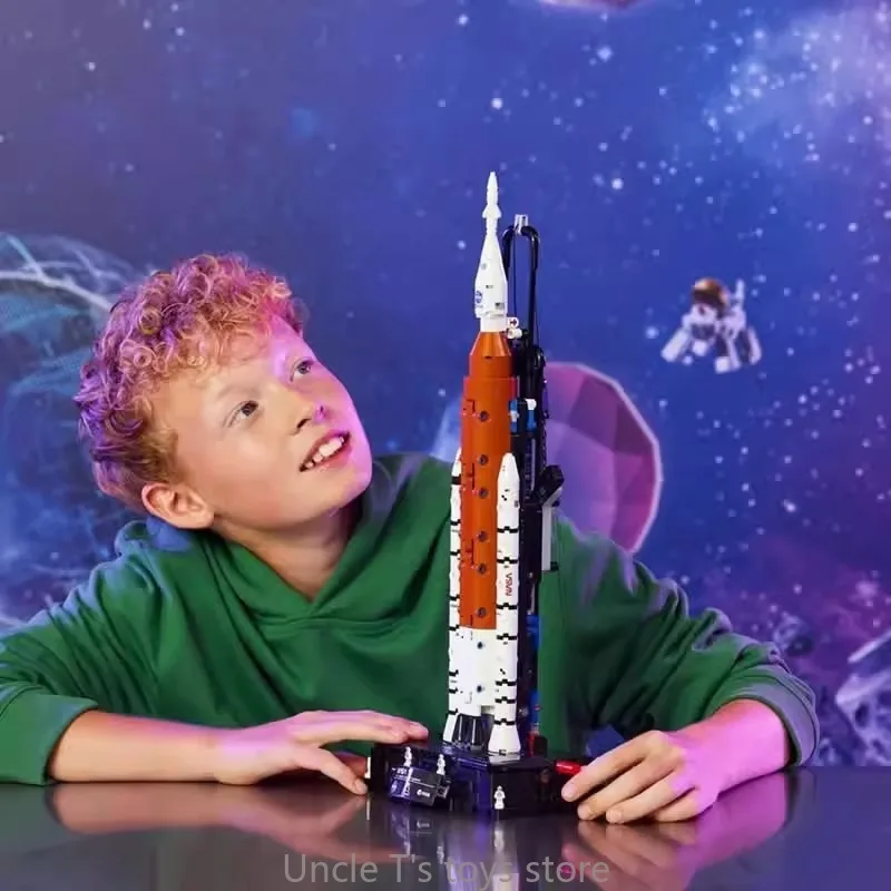 Thumbnail 3 - #47 Toy Spaceships Comparison Guide