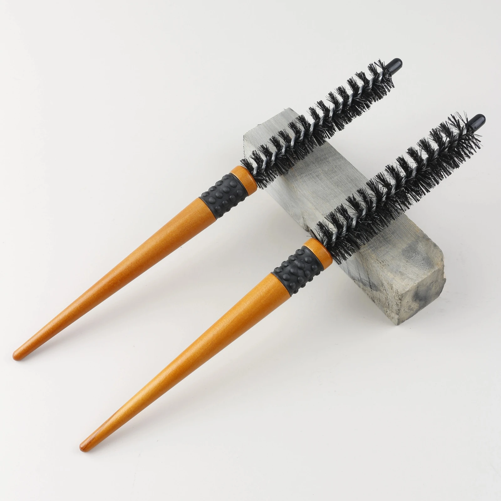 3-teiliges Friseur-Bürsten-Set: Holz-Toupetkamm, Bürste mit Borsten zum Entwirren, Mini-Twist-Rundbürste für Lockenstyling – Detail 12