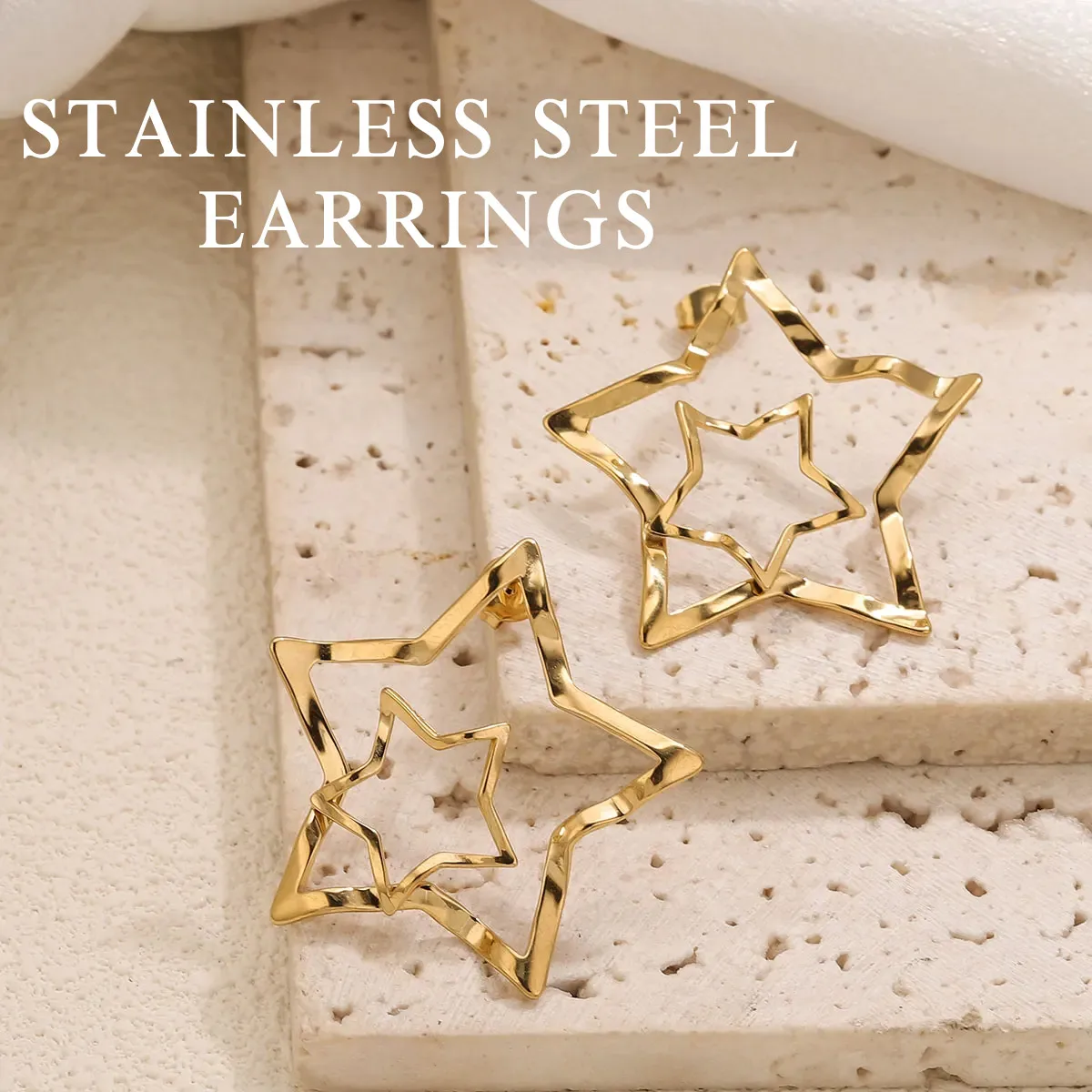 

A Pair of New Stainless Steel Piercing Stud Earrings Women Jewelry Gold-plated PVD Hollow Star Fashion Unique Design Accesories