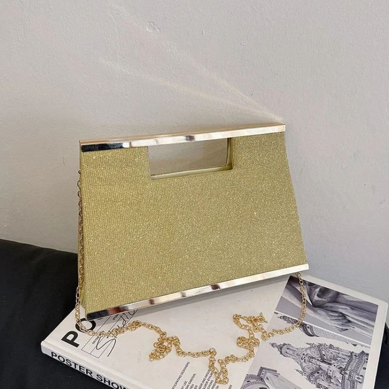 

Luxury Women's Shoulder Bag Made Of Lustrous Leather Featuring Trendy Commuter Design And Paris Casual Vintage Style​