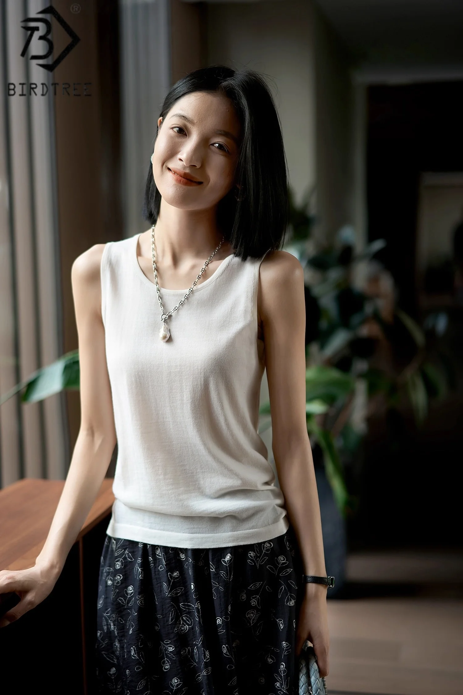 

Birdtree 90% Sheep Wool 10% Cashmere Vest,Woman 16-needles Wool Blend O-neck Sleeveless Knitwear Basics Vest,2025 New T58014JF