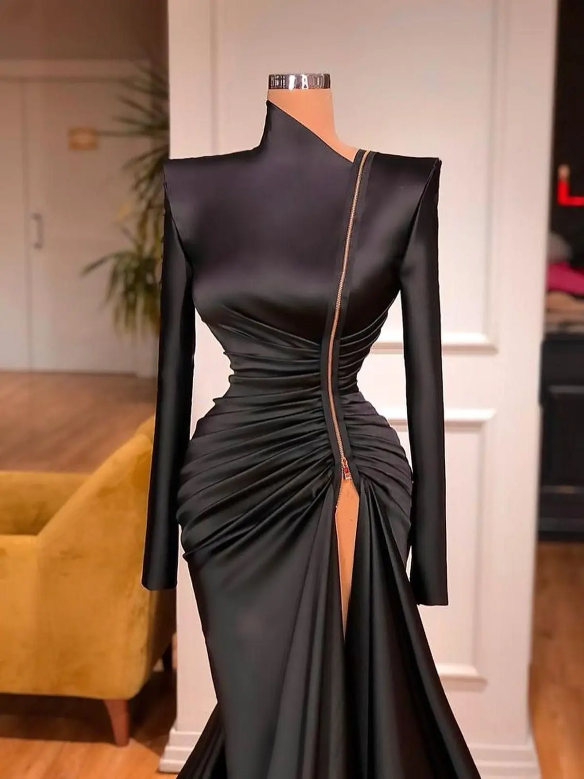 Elegante Schwarz High Neck Meerjungfrau Prom Kleid Seite Schlitzte Besondere Zipper Design Plissee Abendkleid Frauen Nach Maß Robe De mariée