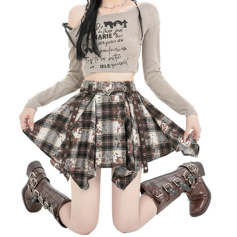 Nowa kolekcja 2025: Seksowne mini spódniczki w kratę khaki z patchworkiem, retro, z wysokim stanem, nieregularne, plisowane, krótkie spódnice streetwear.