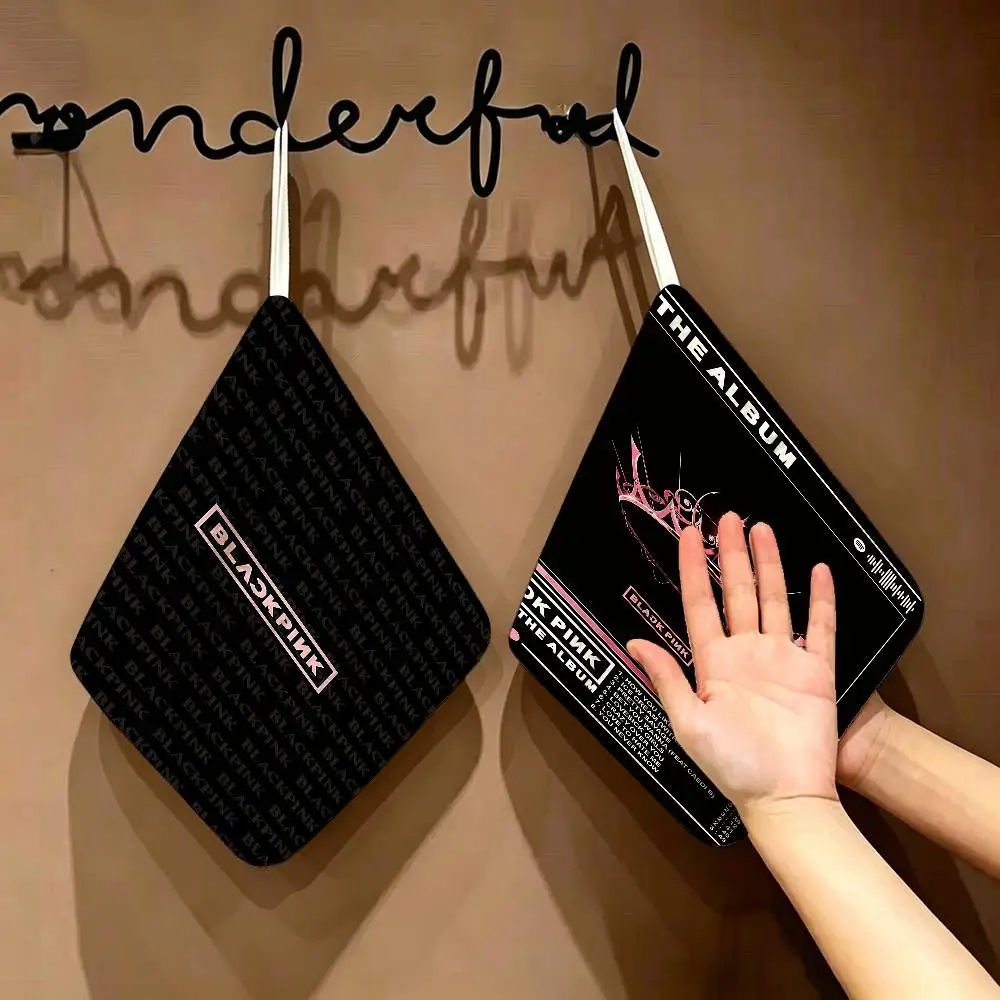 B-Black Kpop Group P-Pinks Gril Hanging Polyester Cotton Towel, Reusable Hand Wiping Cloth, Wear Resistant for Home Kitchen Sink