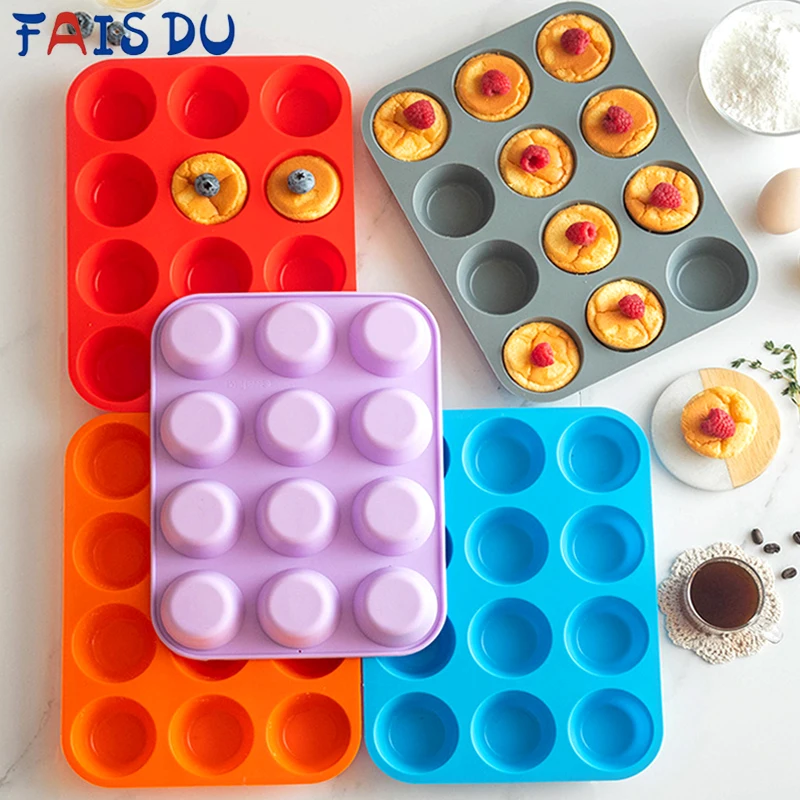 12 Holes Silicone M… - image