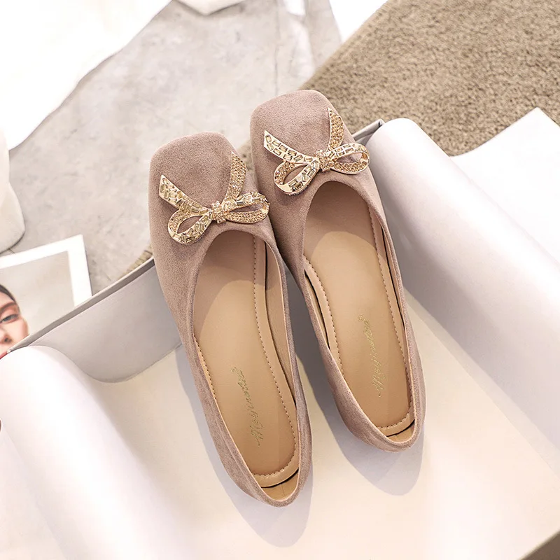 2024 Spring and Autumn Season New Versatile Bow Single Shoes Women's Shallow Mouth Flat Bottom Bean Shoes Large Women's Shoes