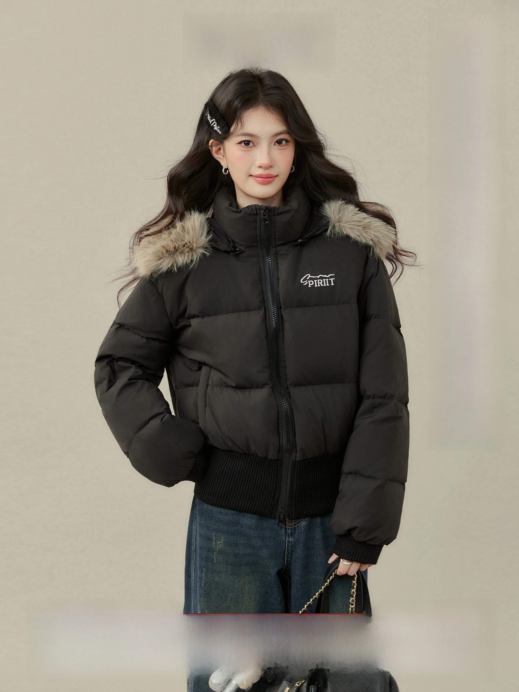 

Женская свободная теплая куртка Ele Bla с капюшоном и меховым воротником, короткий рукав, зимняя модная верхняя одежда от Ou Yang Xi