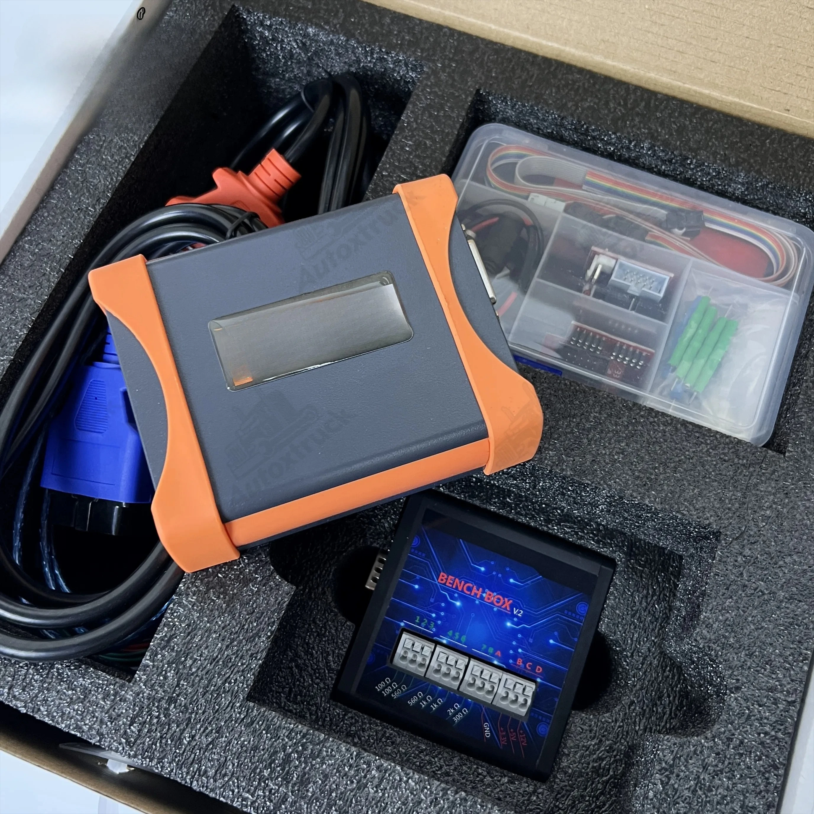 مبرمج KT200 ECU لصيانة وحدة التحكم الإلكترونية وإزالة رمز DTC/OBD2 Obd/BOOT/BDM/JTAG للقراءة والكتابة/بروتوكولات متعددة