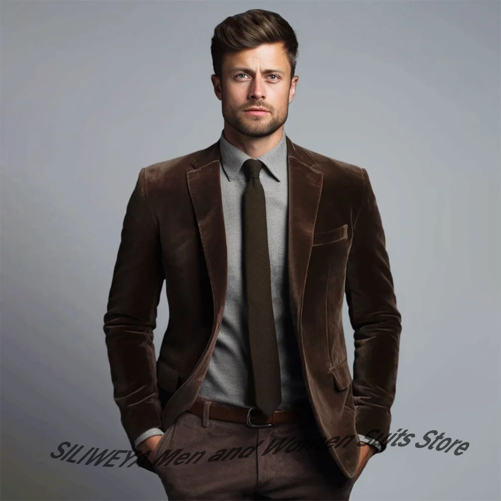 

Мужские темно-коричневые бархатные костюмы, пиджак с лацканами на одной пуговице + подходящие брюки, комплект из 2 предметов, элегантная повседневная праздничная одежда, деловой наряд