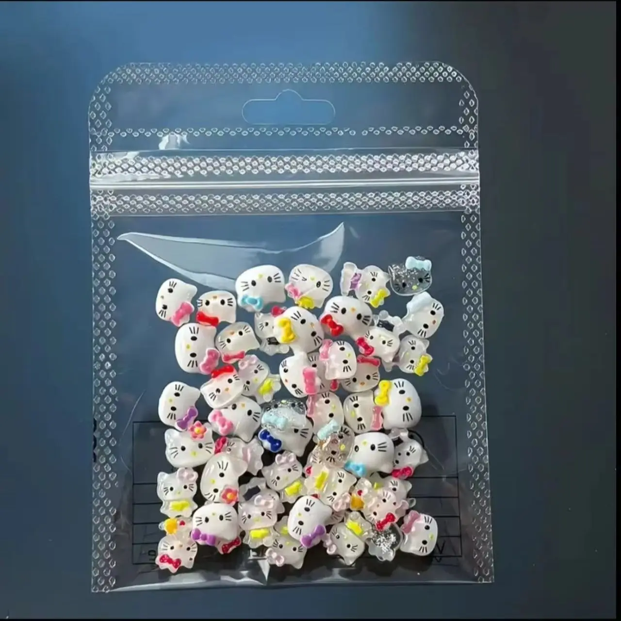 50PCS Hello Kitty 3D Resin Nail Charms Mixed Bow Kawaii Cartoon Cat Nail Art Decorations Flat Back DIY Manicure Accessories