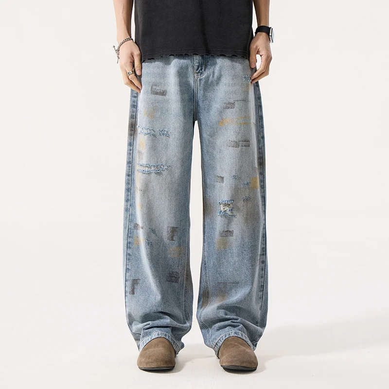 

Мужские джинсы Niche Design светло-голубого цвета с эффектом потертости и граффити, широкие брюки в американском стиле, модные длинные джинсовые штаны
