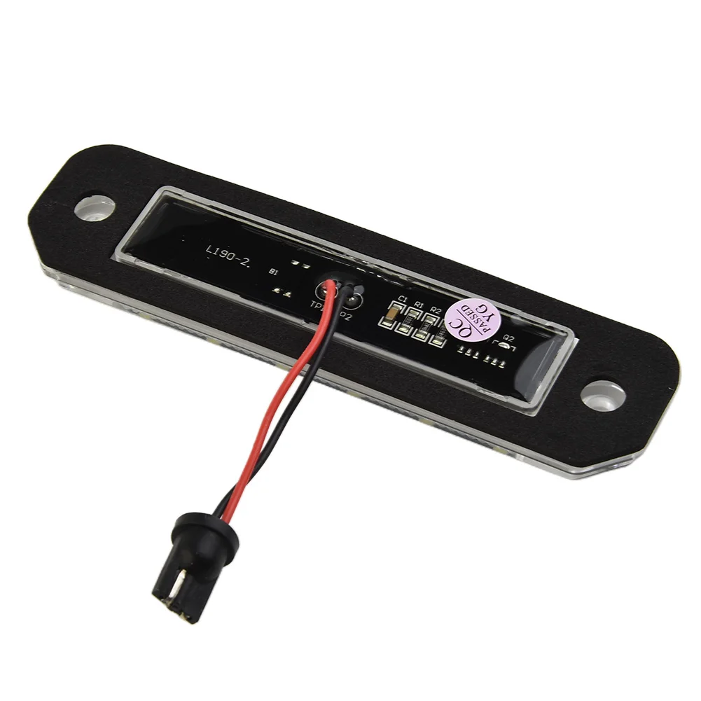 لهوندا قطع غيار السيارات لوحة ترخيص مصباح LED أجزاء 2 قطعة استبدال 34100-S04-A01 مقاوم للماء 34100S04A01 الأبيض 3 واط