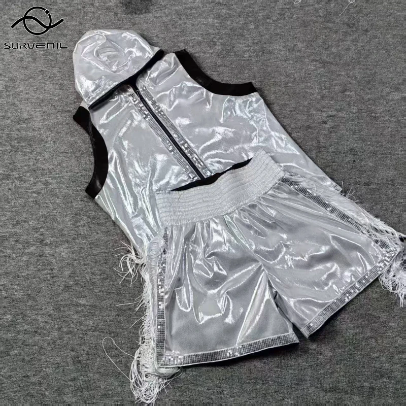 

Boxing Costume Zipper Up Hooded Muay Thai Boxing Robe and Kickboxing Shorts Set Heavyweight Boxer Training Competition Uniform