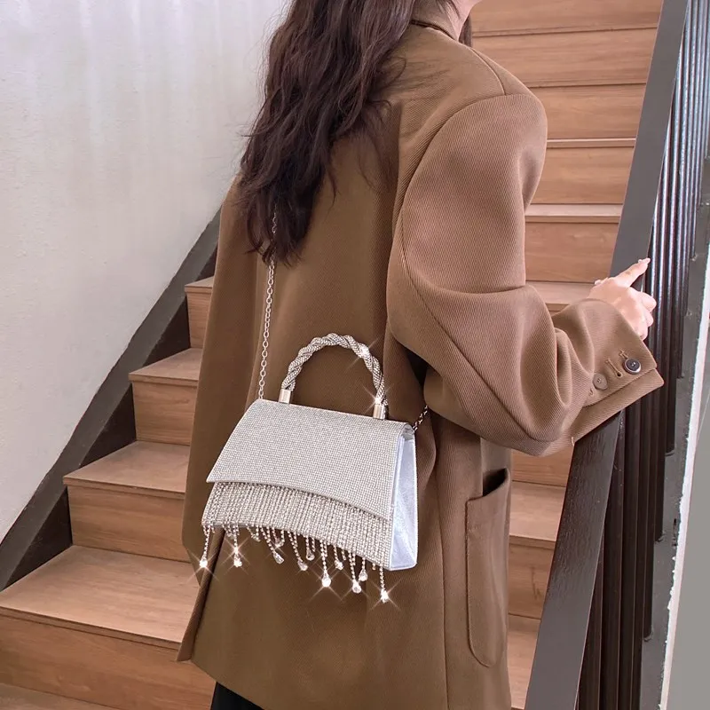 

Luxury Modern Diaper Bag with Simplified Structure Blends Luxury Appearance and Practical Functions Perfectly