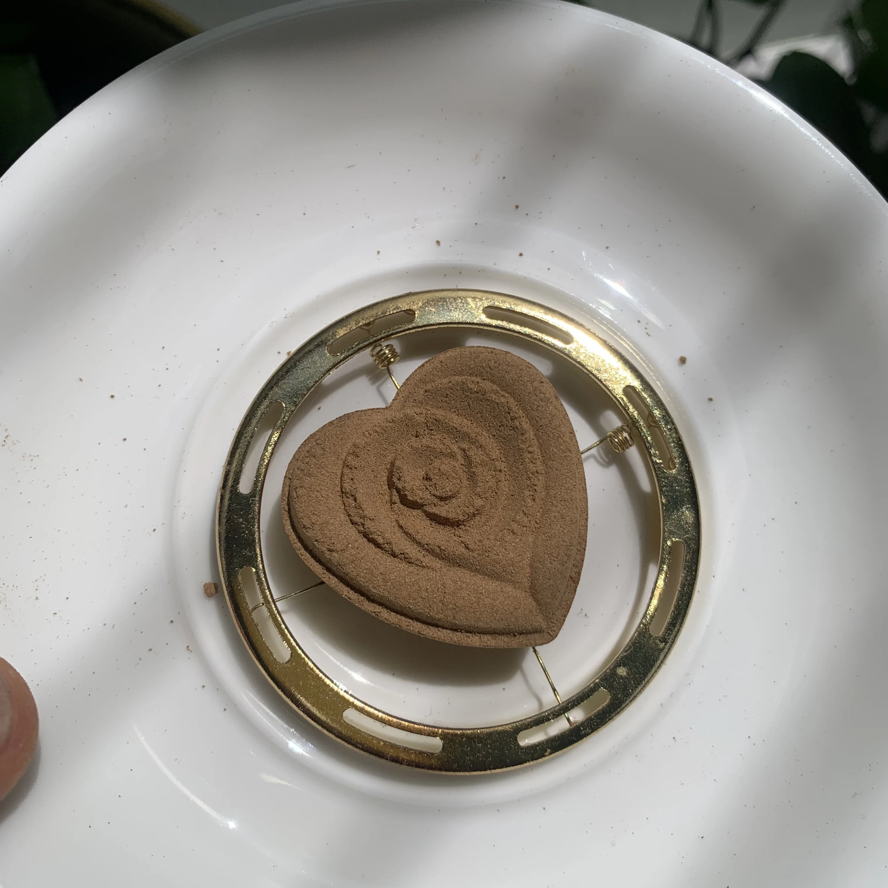 قلب الورد شكل العود الطبيعي البخور 100% اليدوية رائحة العود الجيدة هدية عيد ميلاد هدية عيد الحب هدية الزفاف هدية عيد