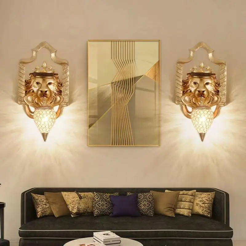 PLLY Modern Lion Wall Lamp LED Gold European Creative Resin Crystal Sconce Light For Home Living Room Bedroom Corridor