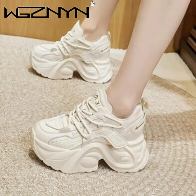 9cm New Designer Microfiber Leather Sneaker for Lady Fashion High Platform Chunky Running Shoes Women Girls Trend Sneakers 2024