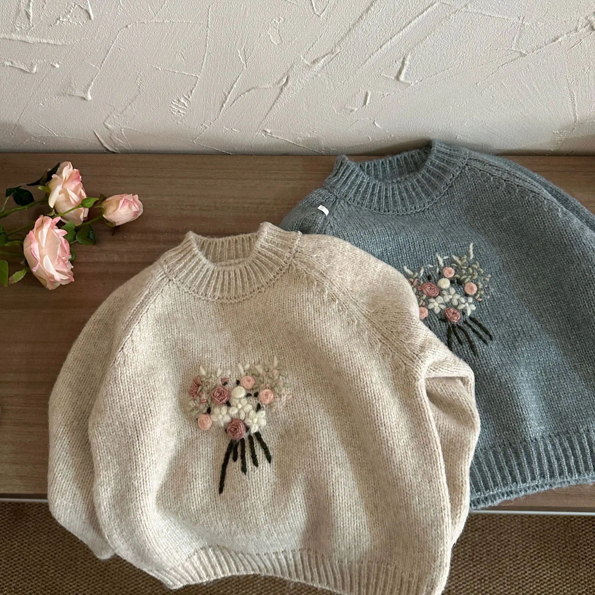 

Children Knitted Sweater 2025 Winter New Three-dimensional Flower Girl's Knitted Sweaters Sweet Pullover Tops