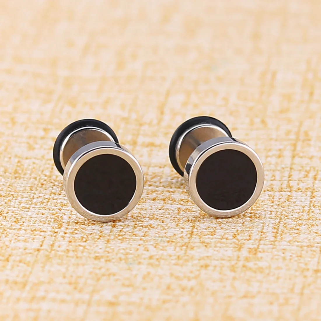 Punk Fashion Stainless Steel Stud Earrings for Men Personality Round Black Oil Drip Titanium Steel Men\'s Earings Hip Hop Jewelry