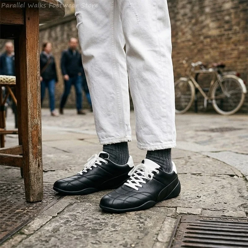 

Designer Men Sneakers And Casual Shoes Black White Leather Color Block Low Top Lace Up Skate Board Shoes Tenis Masculino Male