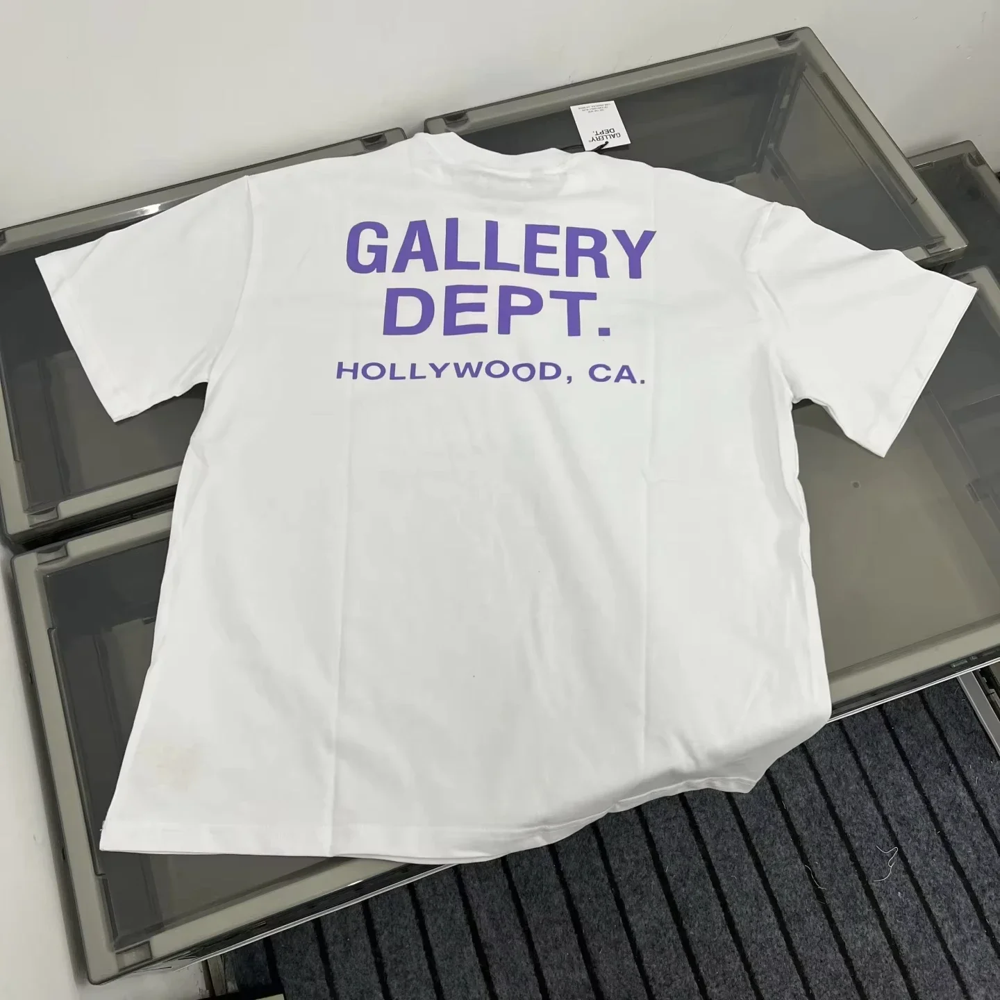 Retro high street T-shirt gallery print shirt, fashionable letter print T-shirt, casual V-neck T-shirt, summer brand top