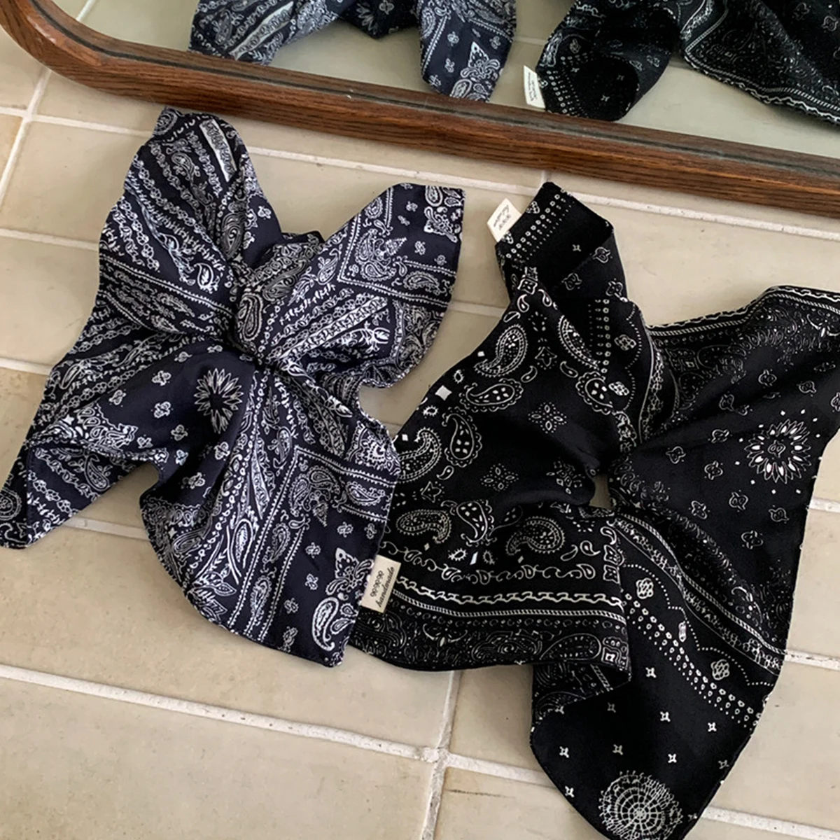 1 قطعة زهرة الكاجو الرجعية الأمعاء الغليظة scrunchie ، الكورية المطبوعة كبيرة القوس دبوس الشعر ، الراقية الجزء الخلفي من الرأس أوبدو القرش كليب #4