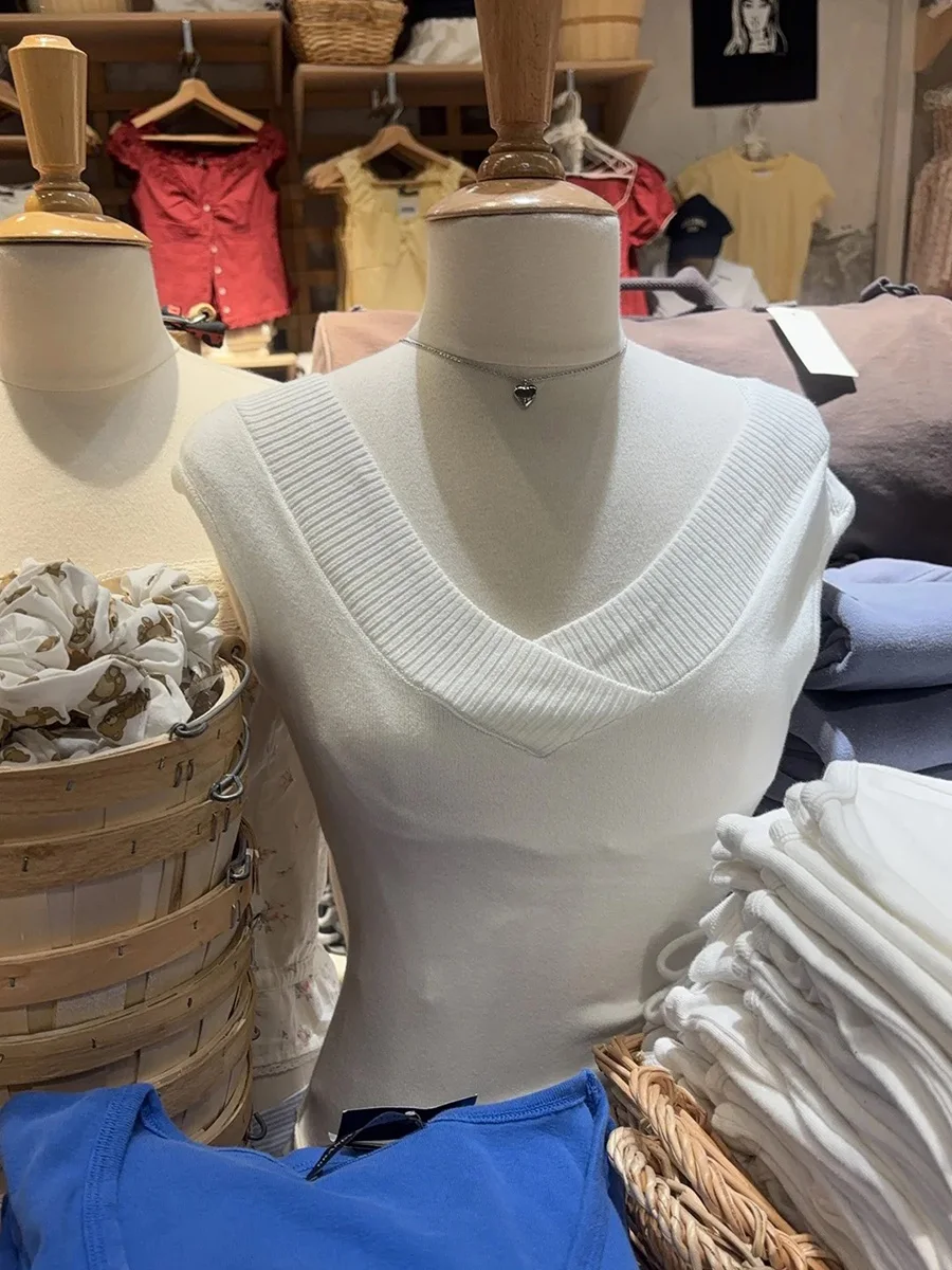 

White Slim Knitted Vest Sweater Women Ribbed V Neck Sleeveless Basic Tops Summer Preppy Style Simple Casual Tank Tops Y2k New