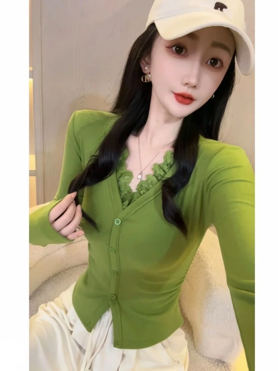 

Женский модный приталенный топ Pure Desire Style с длинным рукавом, V-образным вырезом, кружевными вставками и открытым кардиганом, осенне-зимний стиль для повседневной носки