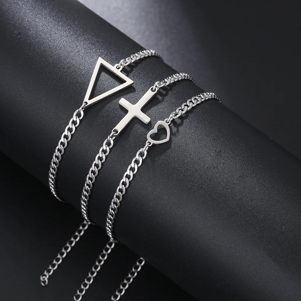 Geometrisches Edelstahl-Dreieck NK-Kettenarmband, Herren Hip-Hop Silberfarbenes Kreuz-Hohlherz-Armband, Damenschmuck – Detail 2