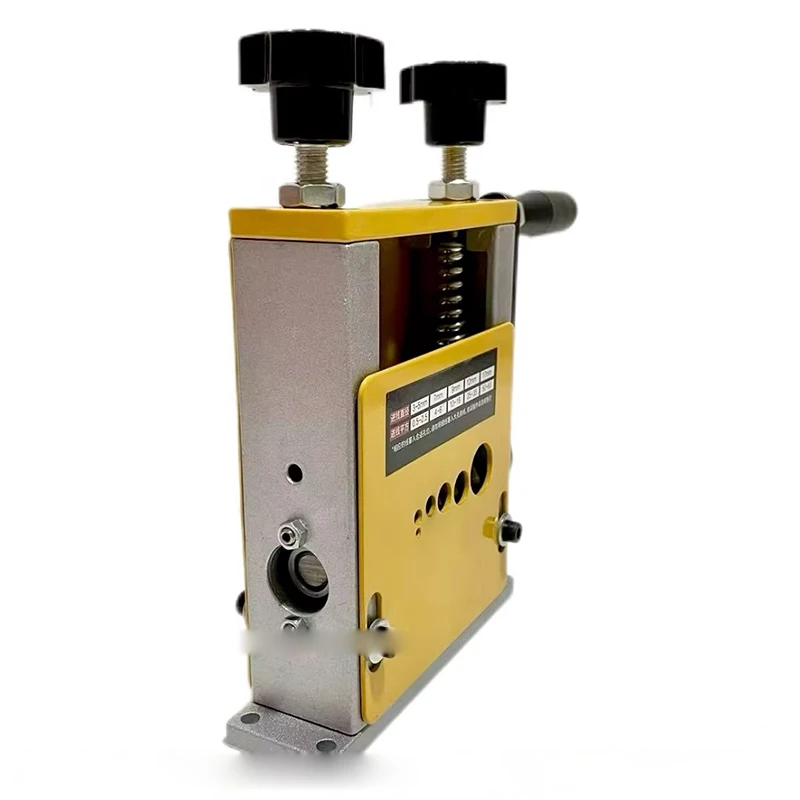 Picture 7: Small Manual Wire Stripper Scrap Cable Stripping Machine Suitable for Recycling Scrap Copper Wire and Cables Copper-Green Wire S