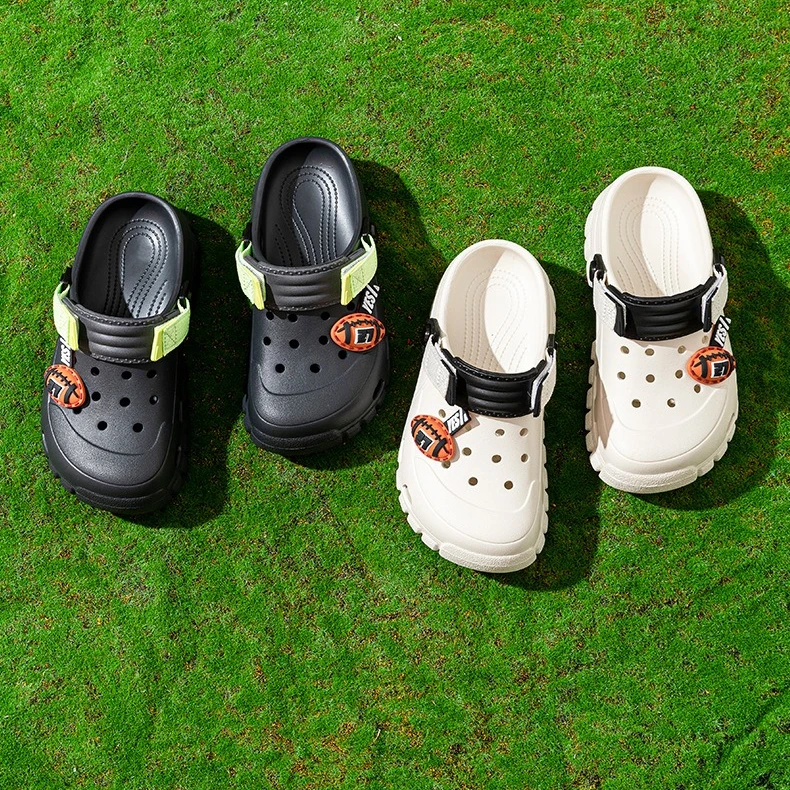 2026 New Children's Hole Shoes Eva Non-slip Breathable Lightweight Clogs & Mules Beach Outdoor Wading Cool Slippers Kids Slipper