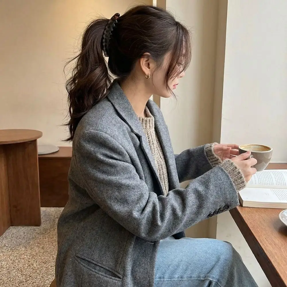 

Large Size Tortoiseshell Pattern Ponytail Barrettes Plastic Natural Fluffiness Fish Shaped Hairpin Toothed Vertical Barrette