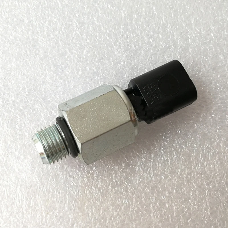 

For Cummins ISBE ISDE engine oil pressure sensor 2897324 3969395 parts