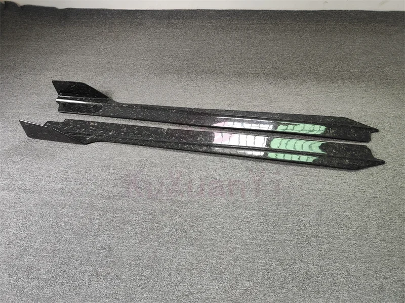 Factory direct selling V-style carbon fiber forged pattern side skirts for Lamborghini Huracan LP580 LP610 body kit