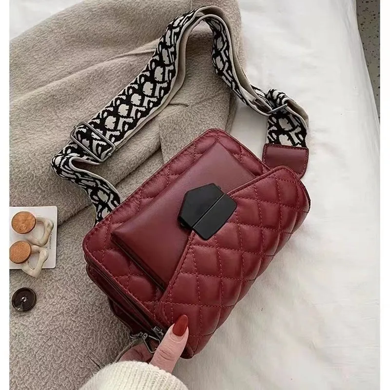 New Fashion Luxury Handbags Women  Bag Wide Shoulder Strap Bag Crossbody Bags Chain Rhombus PU Leather Spring New Special Offer