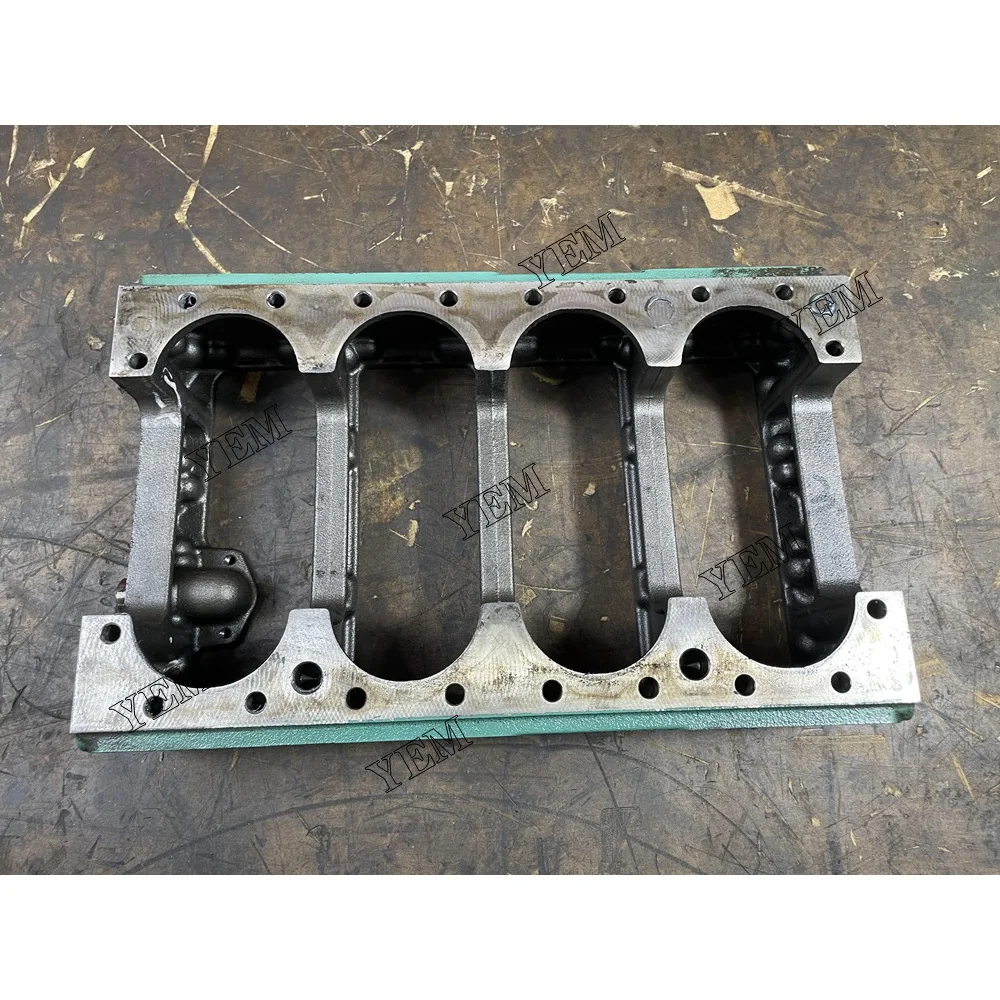 

V3800-CR Crankcase 1C010-01126 For Kubota Excavator Engine Part