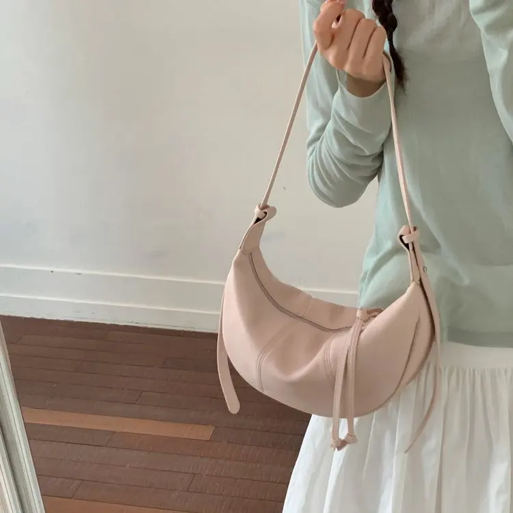 

Daily Commute Women Tote Bag Shape Soft Leather Rivet Multi-Color Underarm Shoulder Bag