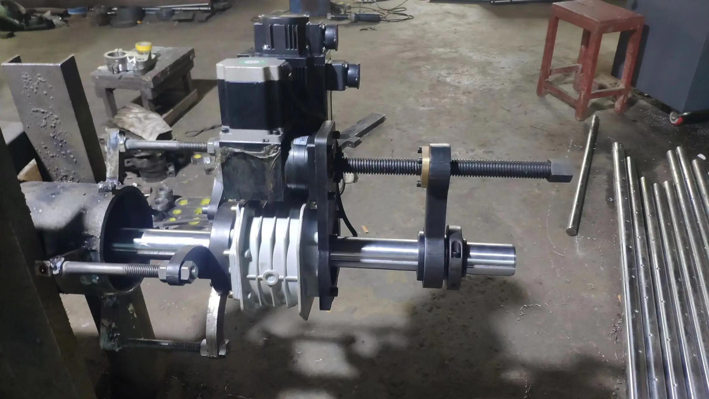 XDT50 Portable Line Boring and Bore Welding Machine Strong Motivation 35-300mm 220V/380 Excavator Hole Repair Spower Lineboring