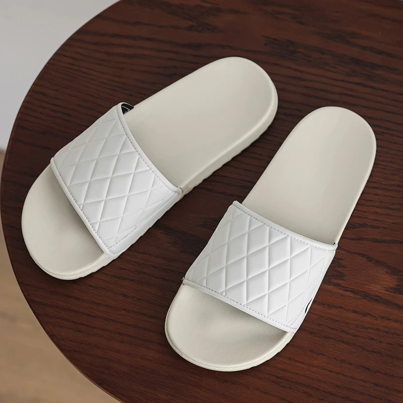 

YRZL Beach Sandals 2025 New Summer Non Slip Bathroom Slides Soft Sole Platform Slippers for Men Couple Thick Sole Comfortable