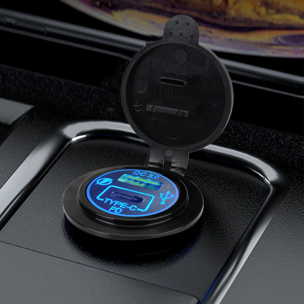 مقبس شاحن السيارة شحن سريع الألومنيوم QC3.0 USB شحن السيارة 5 فولت 5A PD Type-C 40 واط مهايئ شاحن الهاتف المحمول في السيارة