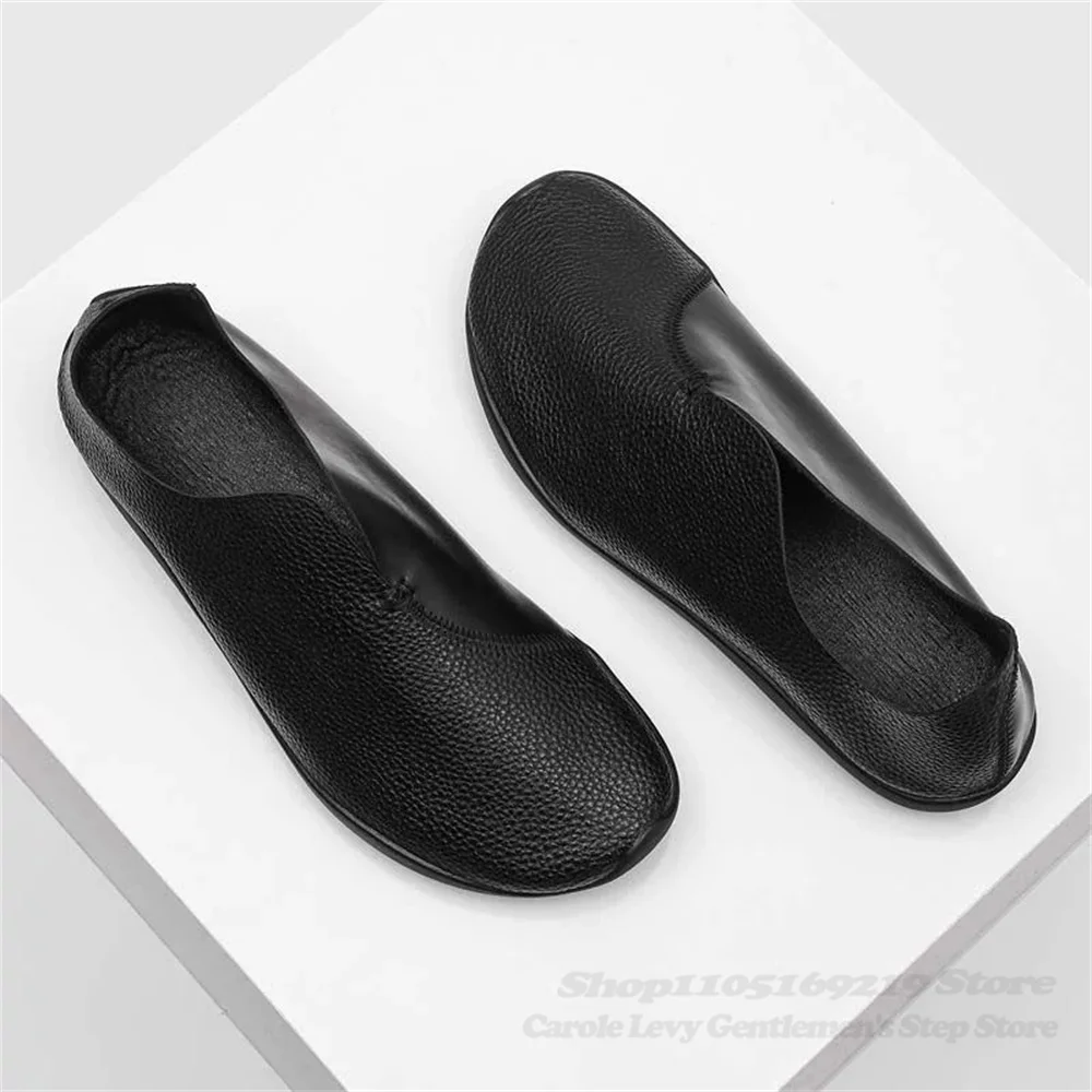 Men's Black Soft Faced Flat Bottomed One Foot Casual Lazy Loafers Men's Barefoot Driving Trendy Leather Shoes Men Handmade Shoes